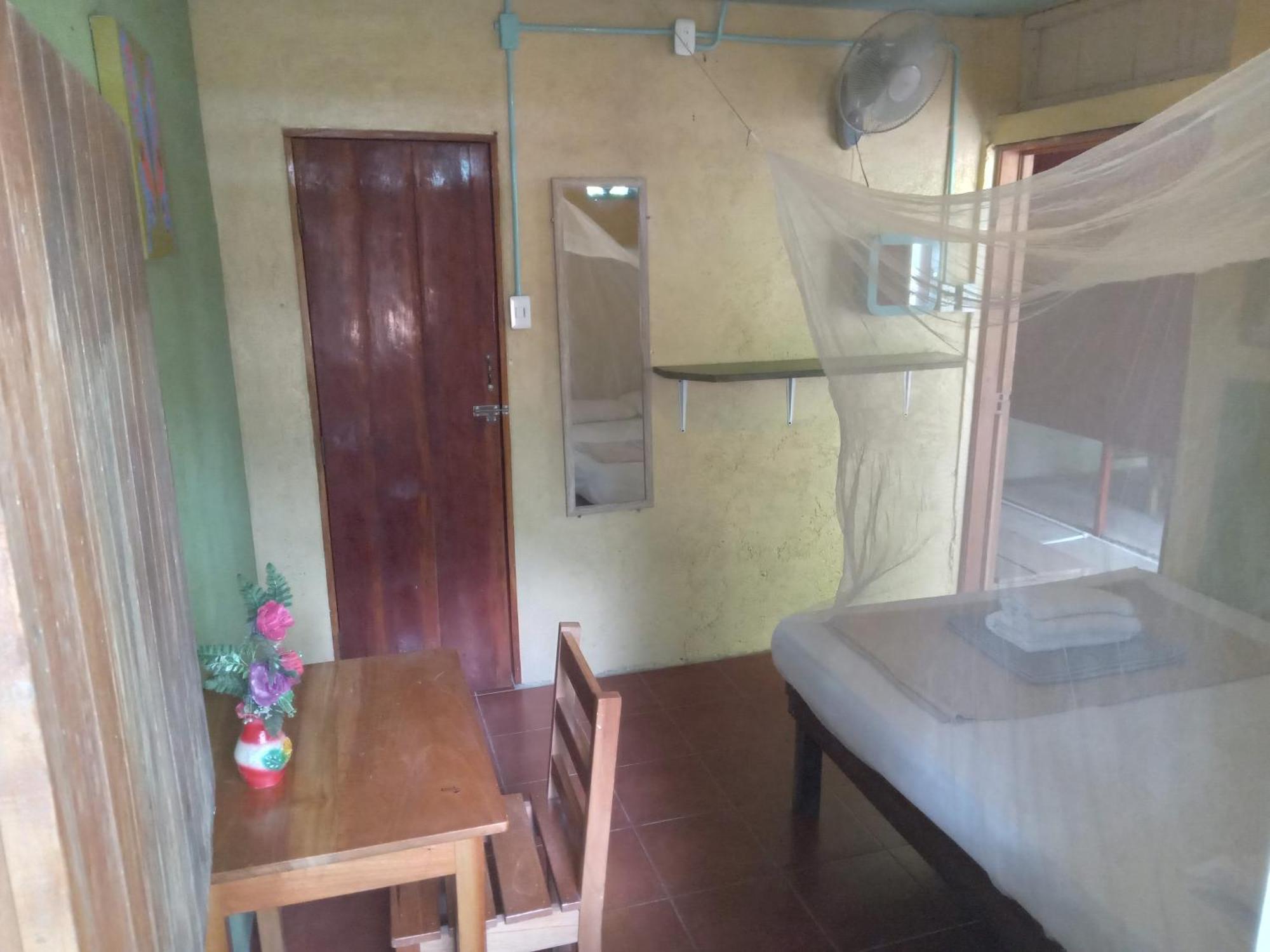 B&B, Family Run Homestay, Hospedaje La Penita Altagracia Exterior foto